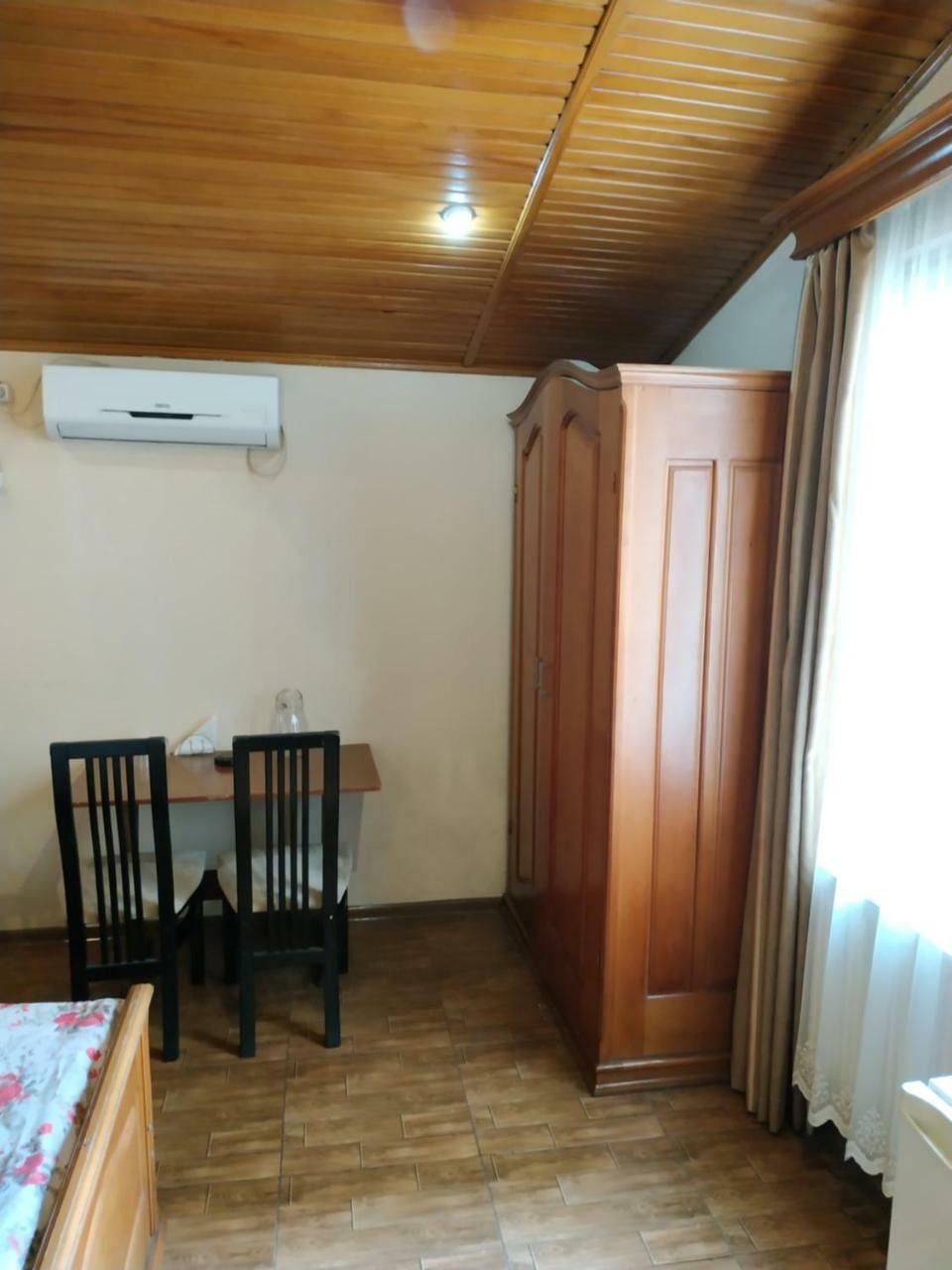 באטומי Hotel Ni&La מראה חיצוני תמונה